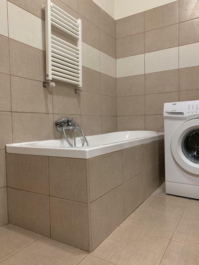 St. Peter Apartman Leilighet Pécs Eksteriør bilde